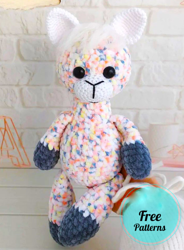 Amigurumi Rainbow Llama Free Pattern-1