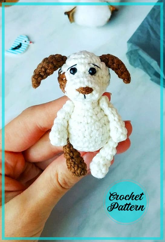 Amigurumi Crochet Dog Keychain Free Pattern-1